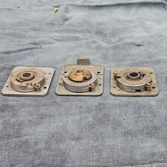 VTG Yale/S&G Combination Vault Safe Lock Backplate & Dials Locksmith - Picture 2 of 15